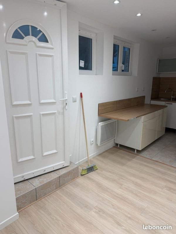 Appartement à louer, 32m², Aubervilliers