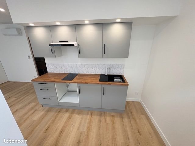 Appartement à louer, 36m², Saint-Etienne