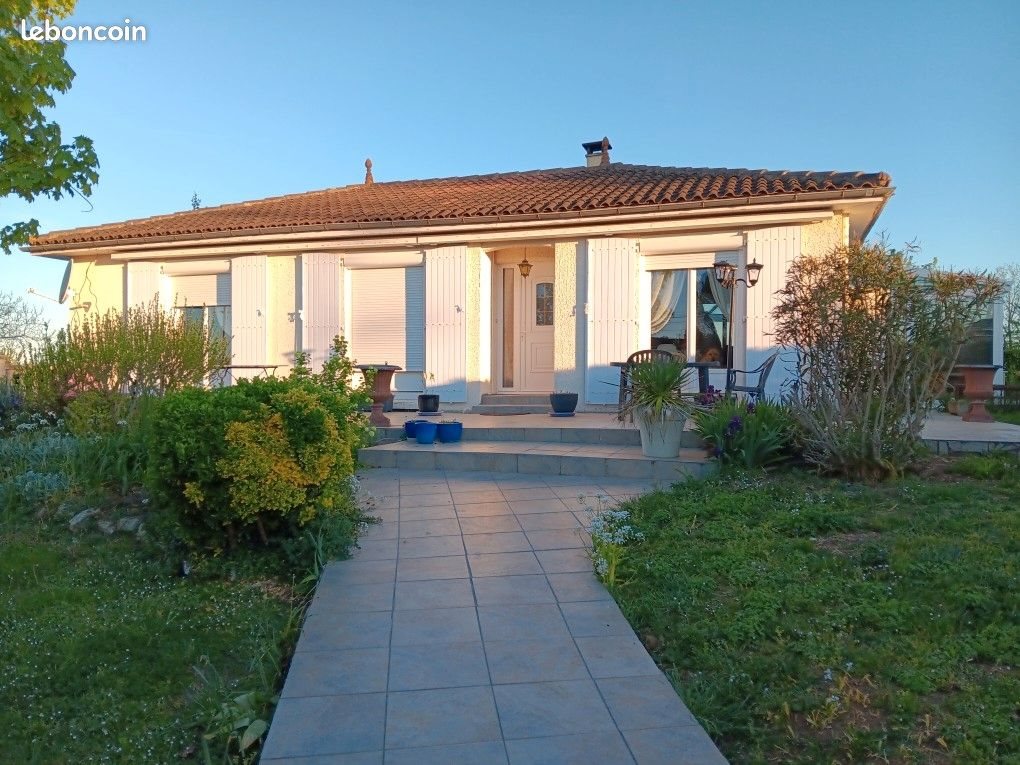 Maison à vendre, 119m², Touvre