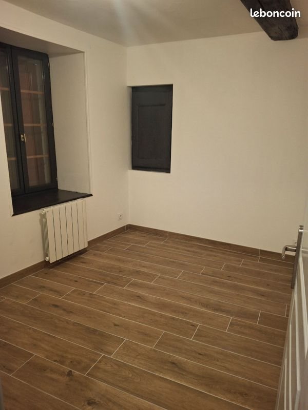 Appartement à louer, 56m², Morestel