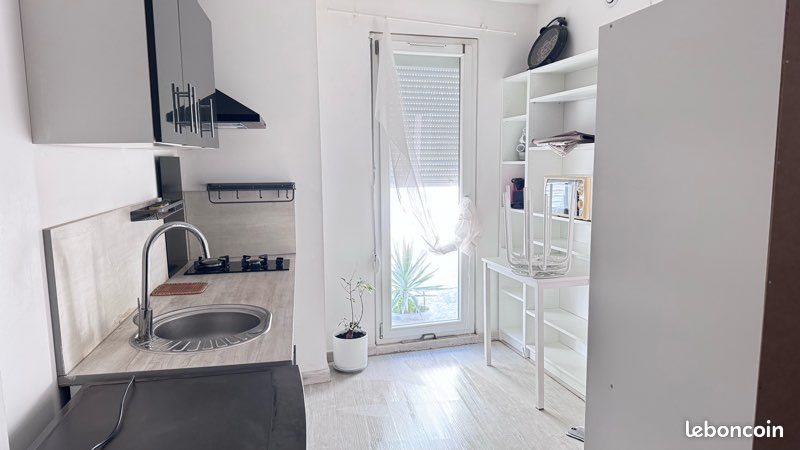 Appartement à louer, 25m², La Fare-les-Oliviers