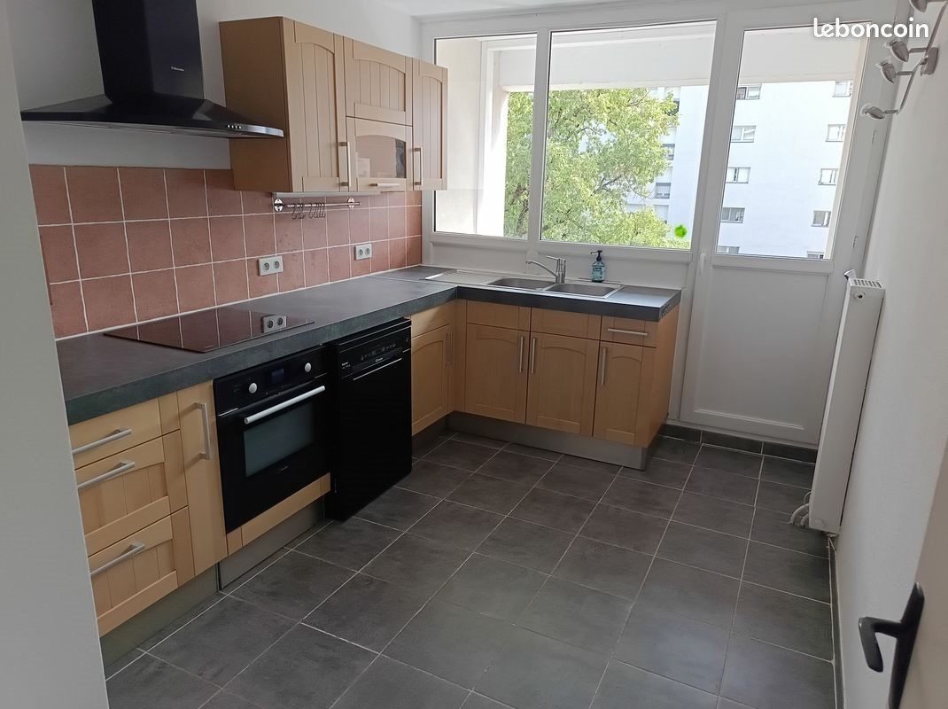 Appartement à louer, 102m², Colomiers
