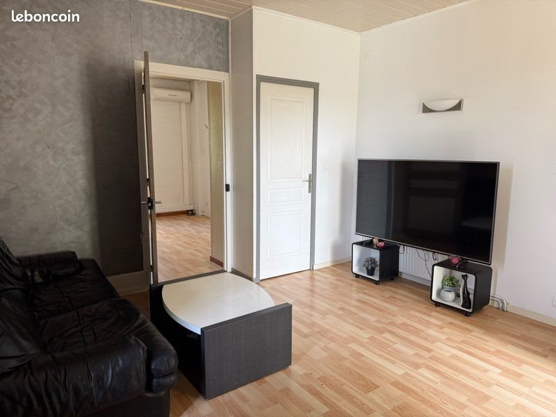 Appartement à louer, 42m², Montmorot