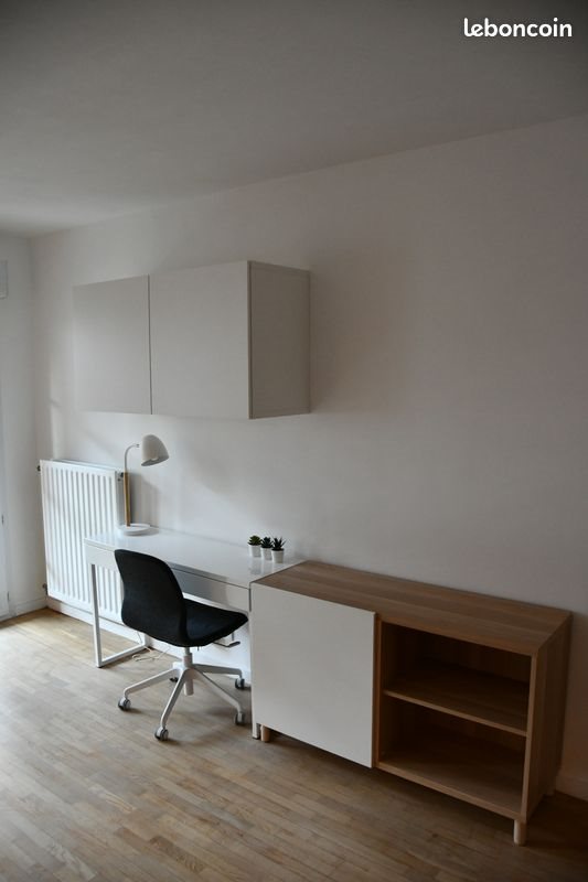Appartement à louer, 25m², Courbevoie