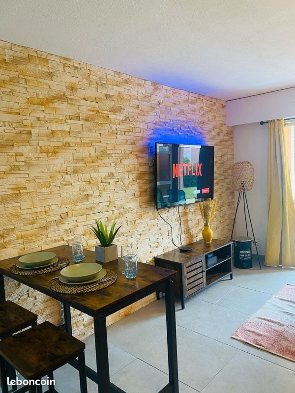 Appartement à louer, 28m², Vallauris