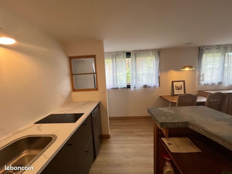 Appartement à louer, 28m², Bègles