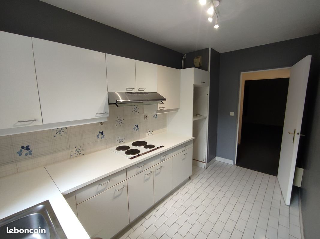 Appartement à louer, 53m², Courbevoie