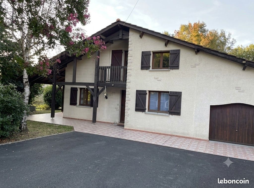 Maison à louer, 120m², Bonnetan