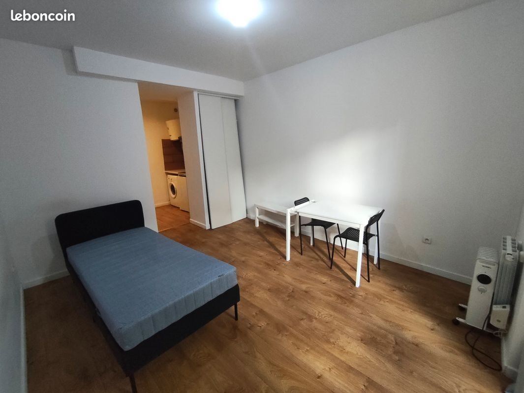 Appartement à louer, 23m², Corbeil-Essonnes