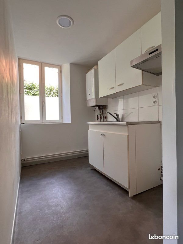 Appartement à louer, 32m², Avallon