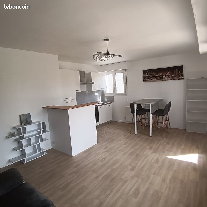 Appartement à louer, 42m², Quimper
