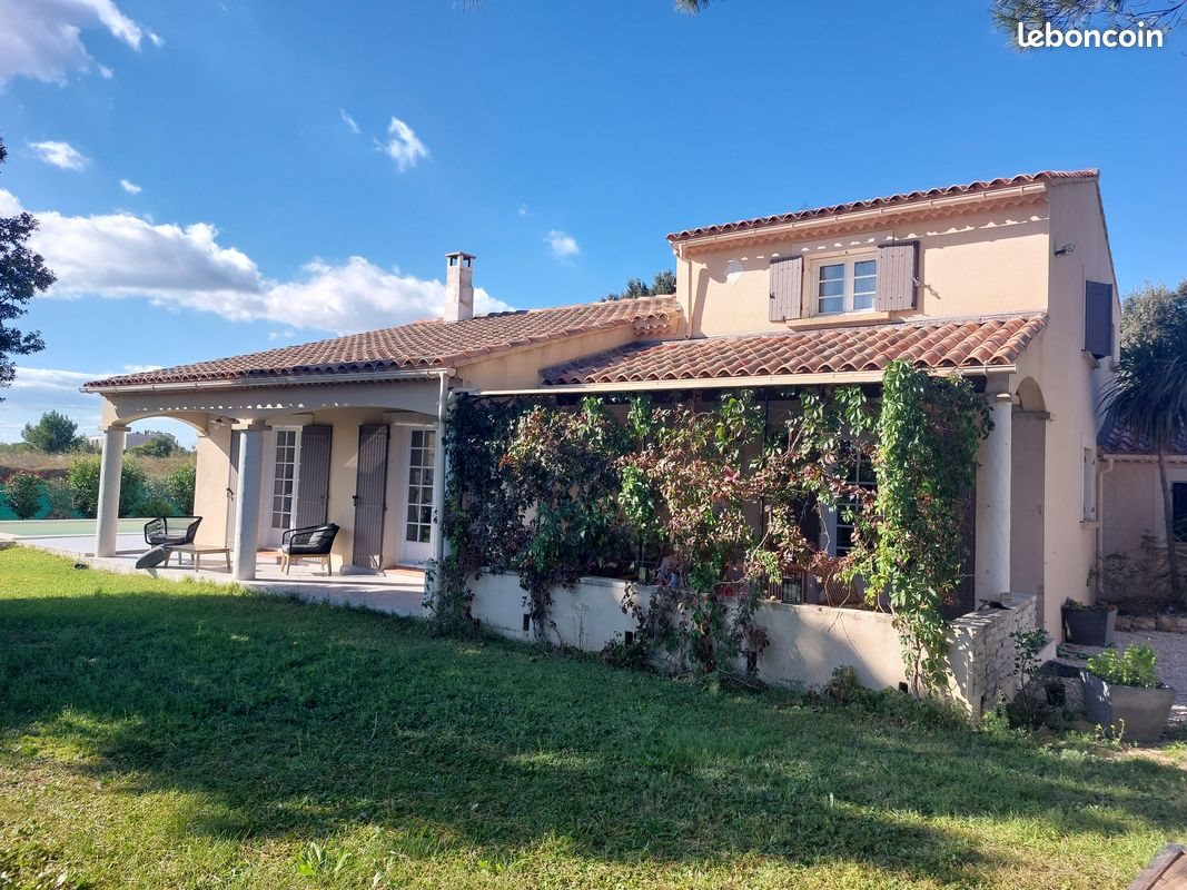 Maison à vendre, 197m², Sorgues