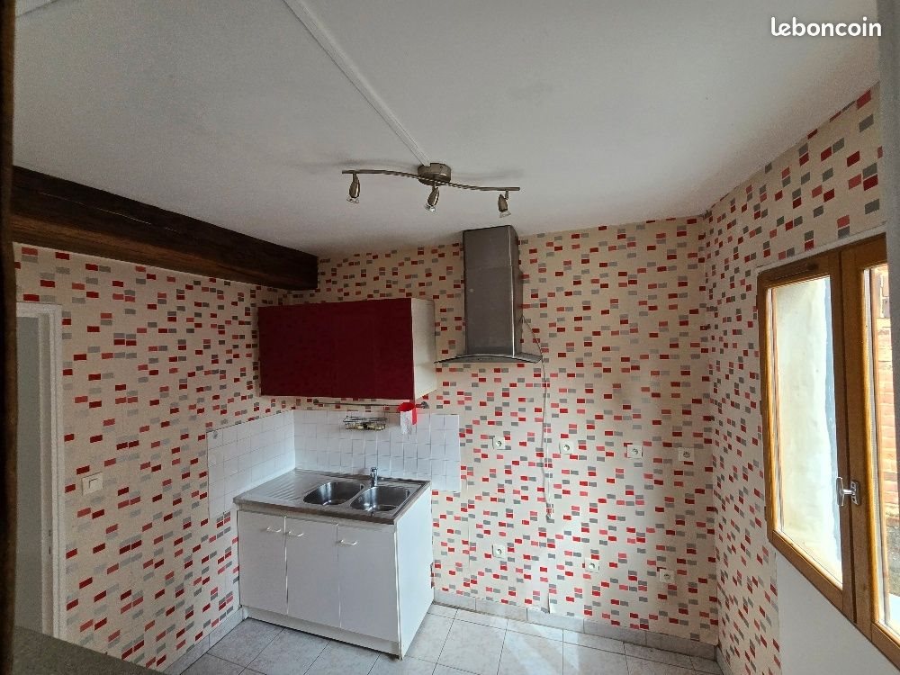 Appartement à louer, 72m², Saint-Lubin-des-Joncherets