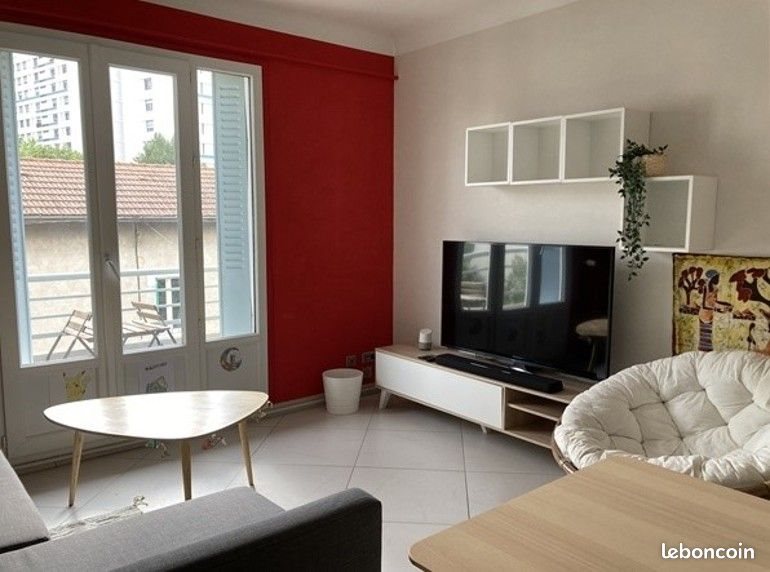 Appartement à louer, 60m², Grenoble