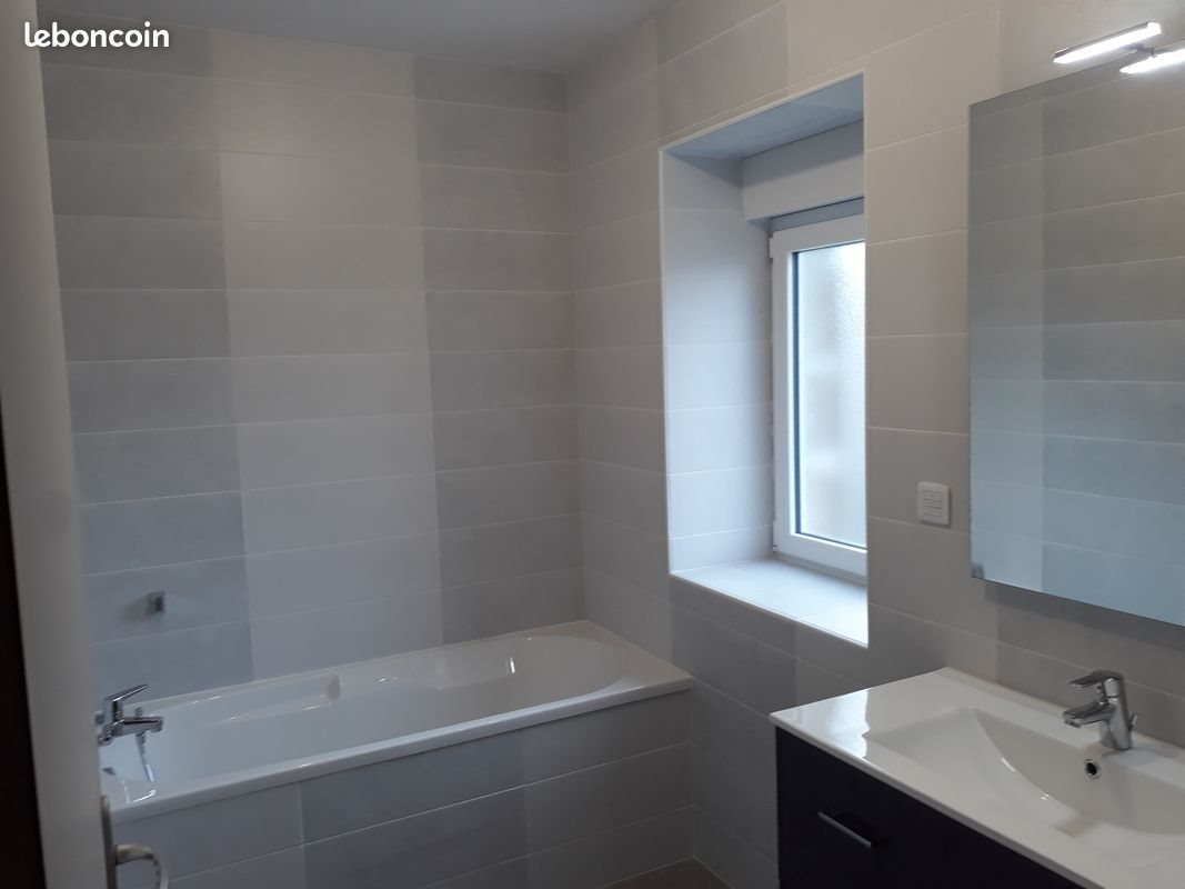 Maison à louer, 90m², Plouescat