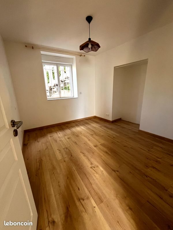 Appartement à louer, 95m², Martel