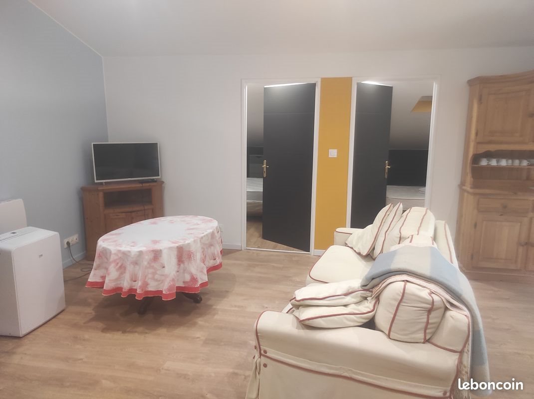 Appartement à louer, 60m², Riez