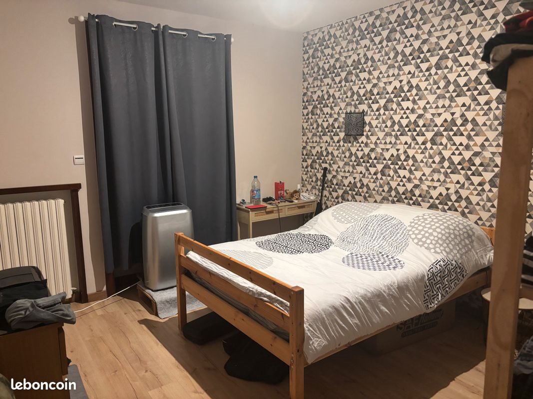 Maison à louer, 90m², Agonac