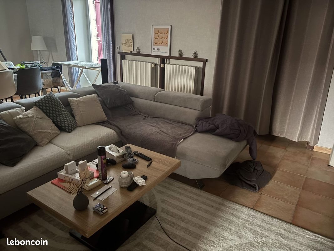 Maison à louer, 90m², Agonac
