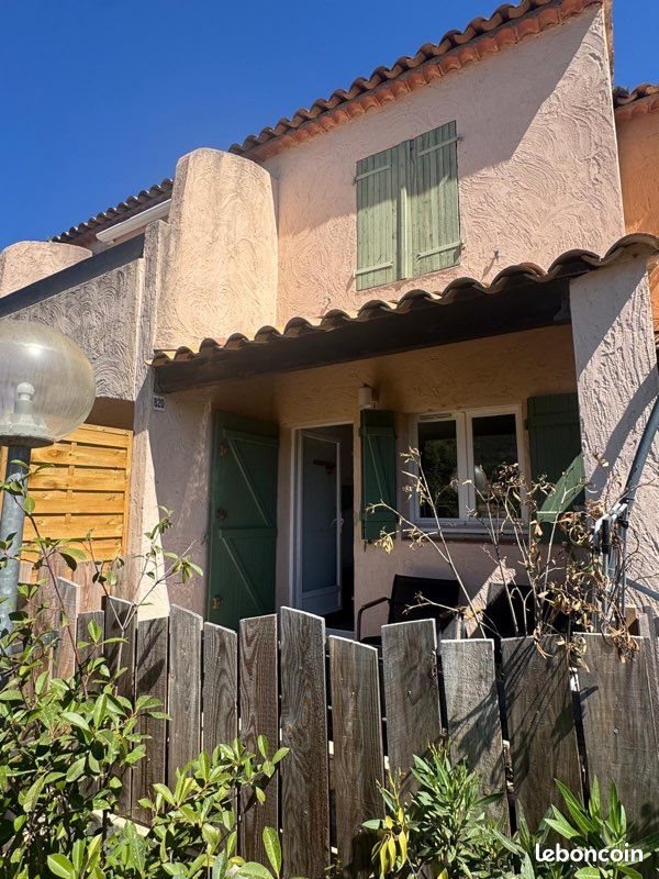 Maison à louer, 40m², Roquebrune-sur-Argens