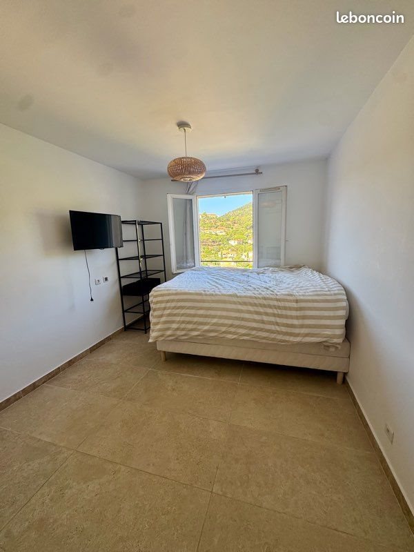 Maison à louer, 40m², Roquebrune-sur-Argens