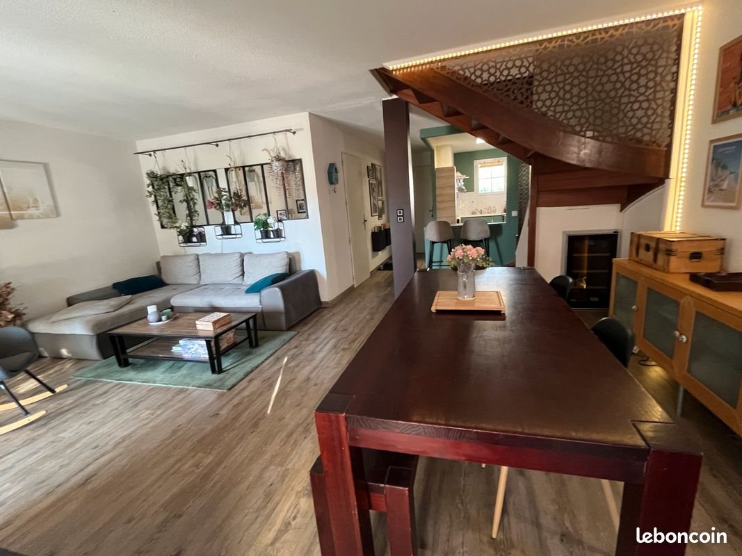 Maison à vendre, 102m², Saint-Clément-de-Rivière