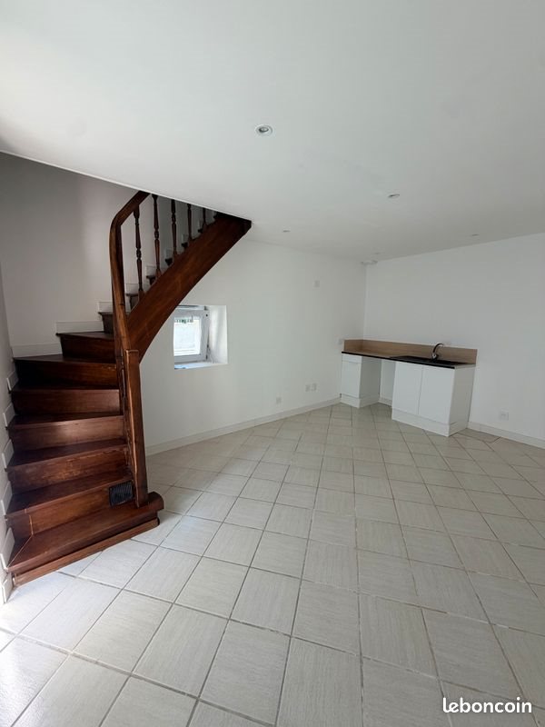 Maison à louer, 32m², Fontenay-le-Comte
