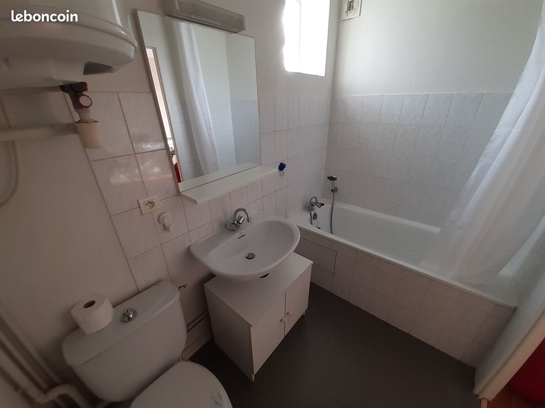 Appartement à louer, 21m², Clermont-Ferrand