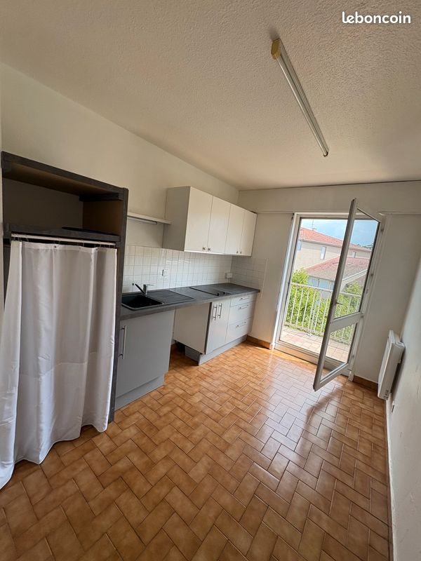 Appartement à louer, 32m², Montbrison