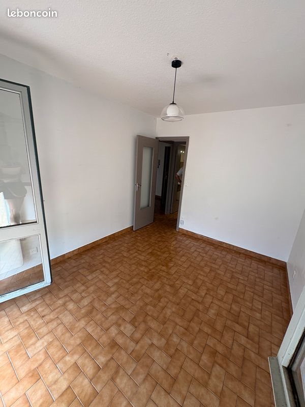 Appartement à louer, 32m², Montbrison