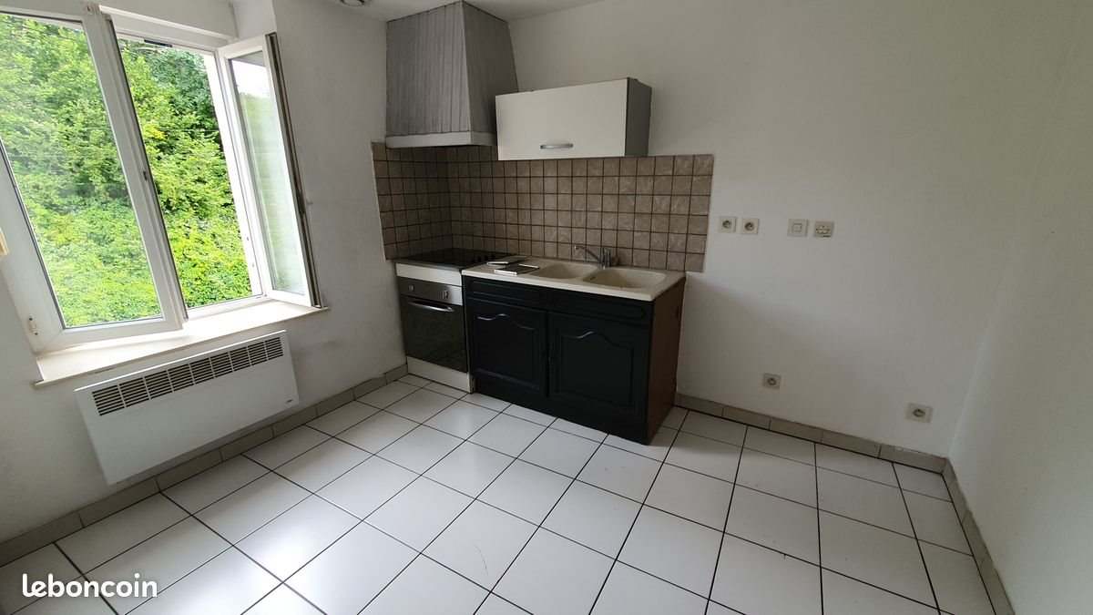 Appartement à louer, 122m², Aillevillers-et-Lyaumont