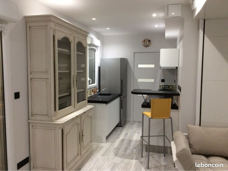 Appartement à louer, 22m², Courbevoie