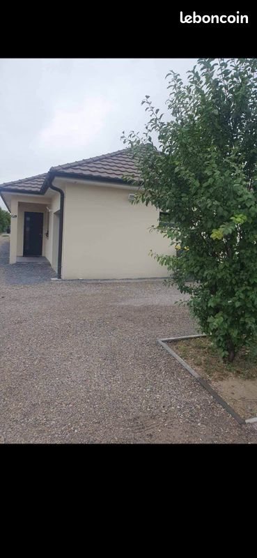 Maison à louer, 100m², Compertrix