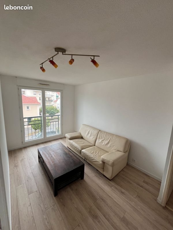 Appartement à louer, 48m², Mantes-la-Ville