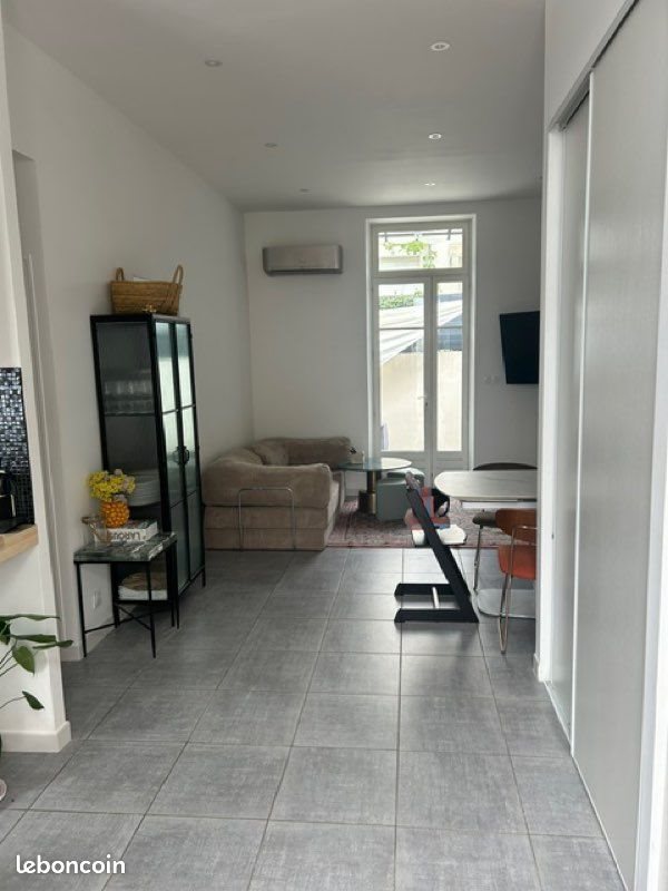 Maison à vendre, 72m², Nîmes