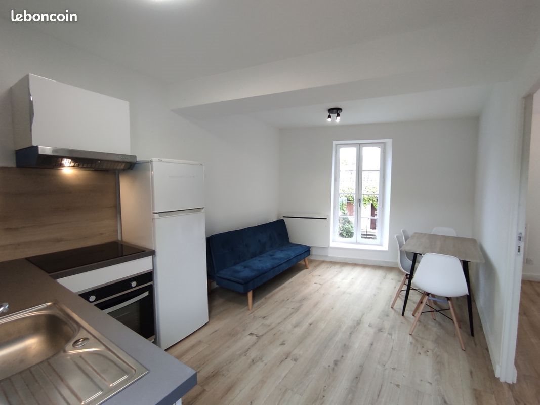 Appartement à louer, 28m², Joigny