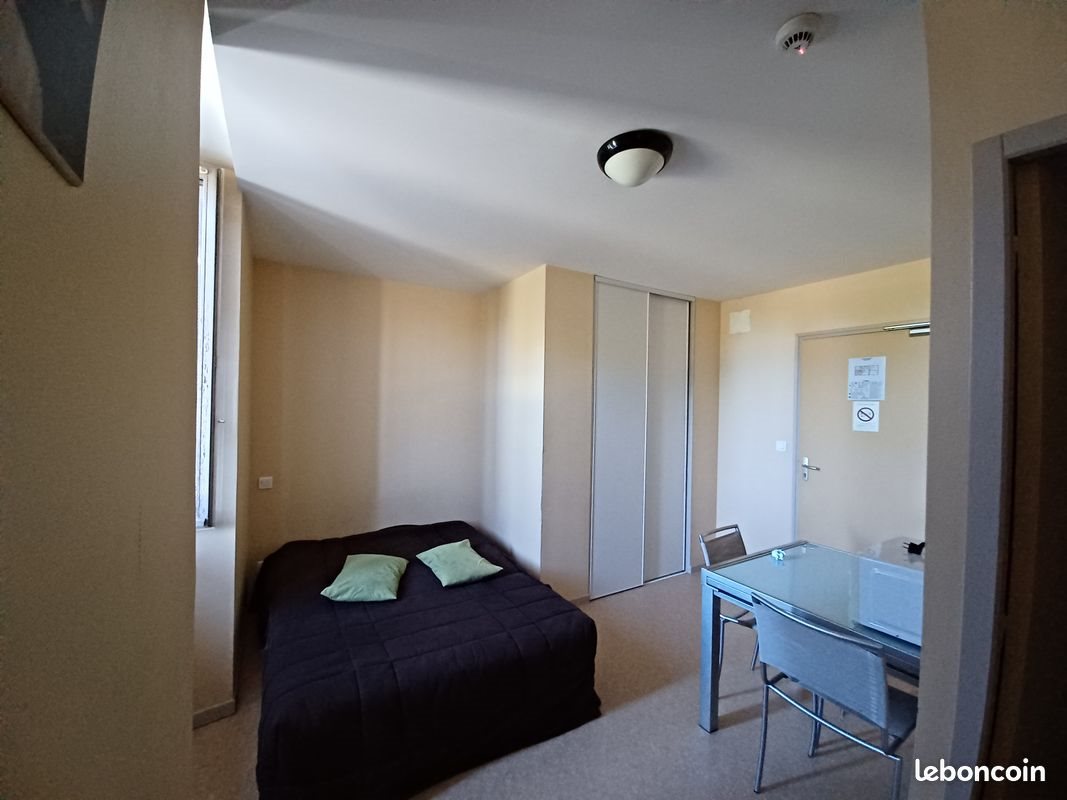 Appartement à louer, 18m², Naves