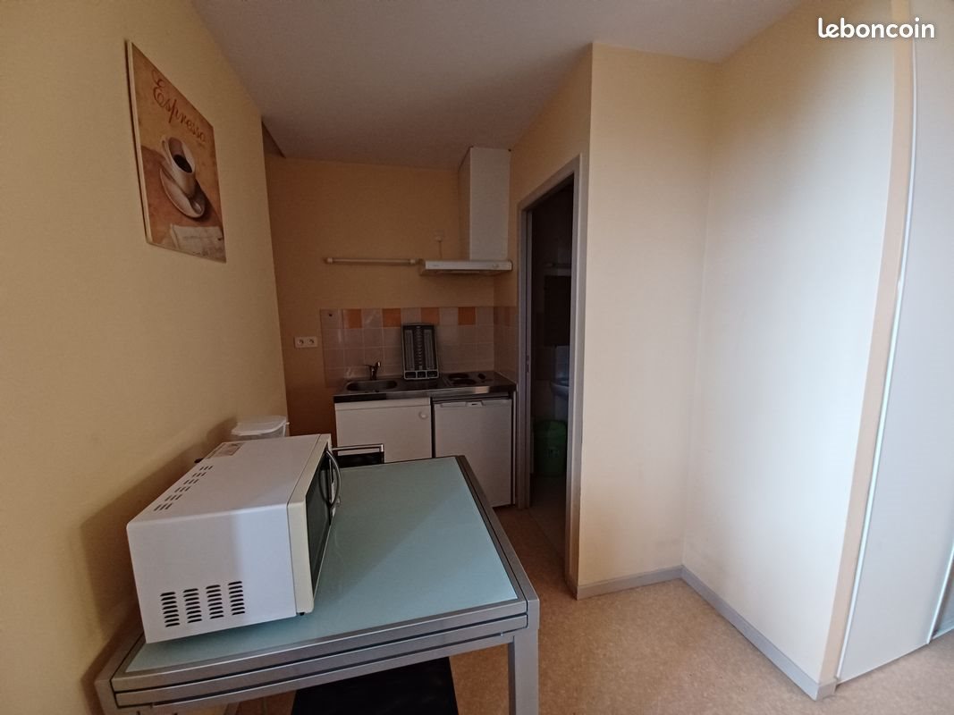 Appartement à louer, 18m², Naves