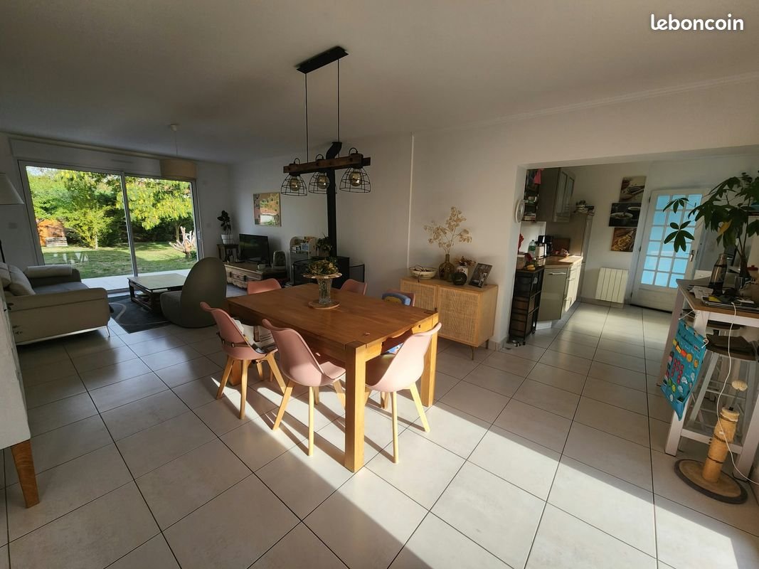 Maison à louer, 158m², Saint-Julien-de-Concelles