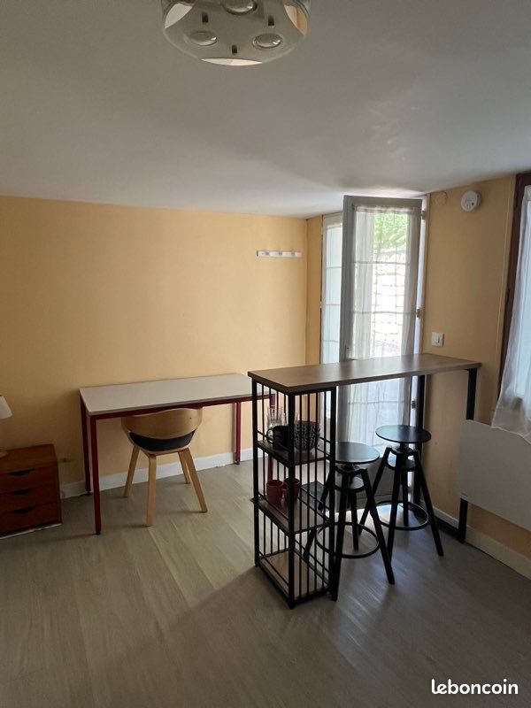 Appartement à louer, 20m², Gif-sur-Yvette
