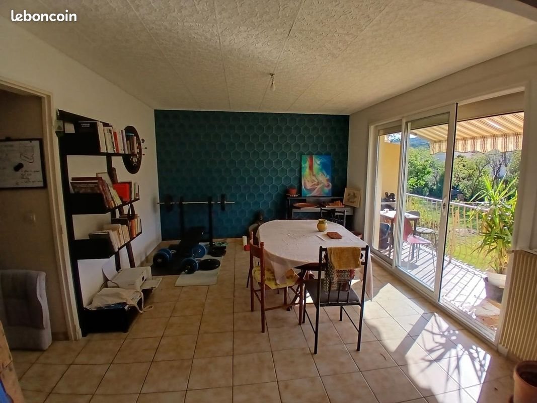 Appartement à louer, 90m², Oraison