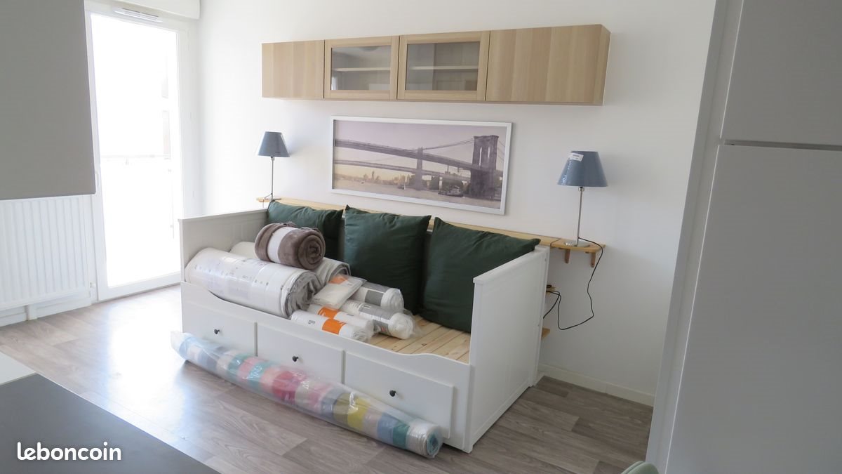 Appartement à louer, 27m², Trappes
