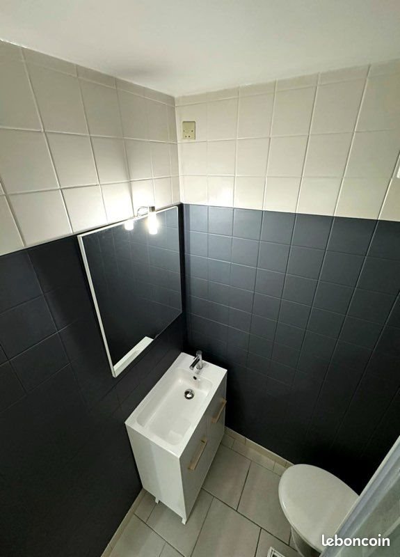 Appartement à louer, 18m², Pépieux