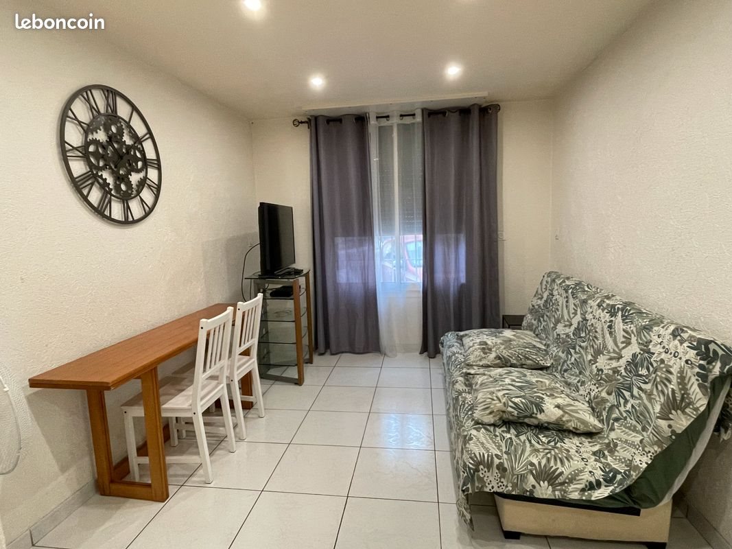 Appartement à louer, 25m², Toulon