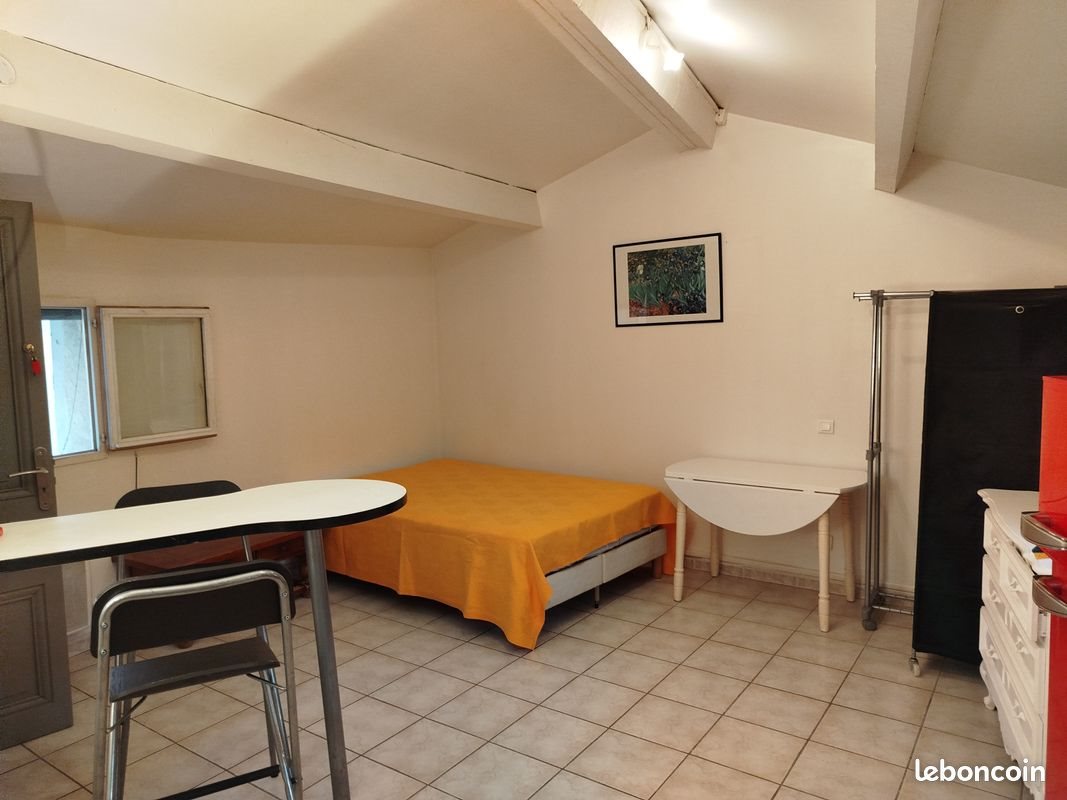 Appartement à louer, 20m², Vaison-la-Romaine