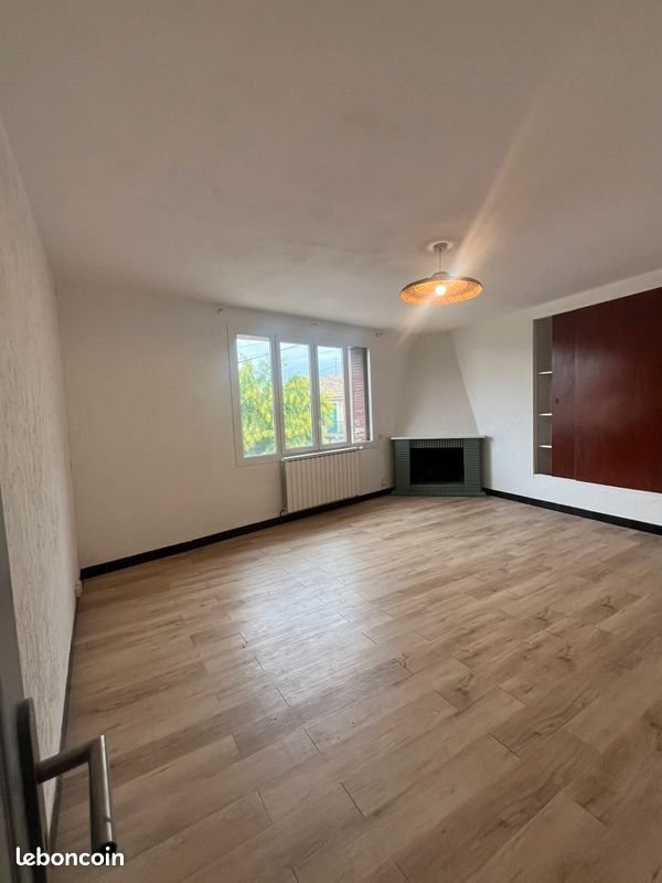 Appartement à louer, 75m², Vendémian