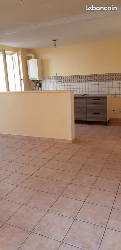 Maison à louer, 59m², Coutras
