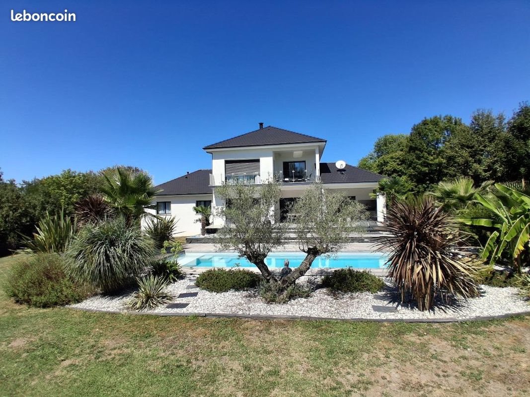 Maison à vendre, 214m², Rontignon