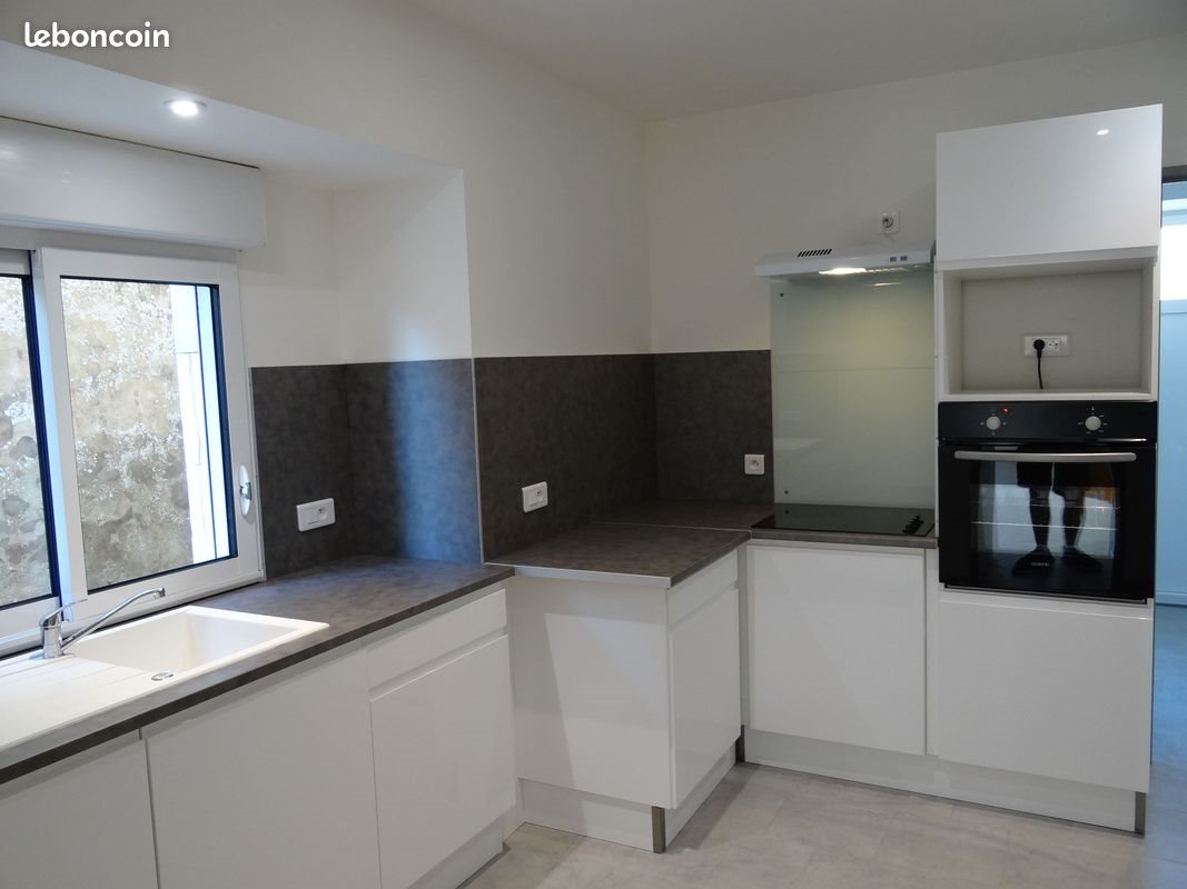 Maison à louer, 95m², Meursac