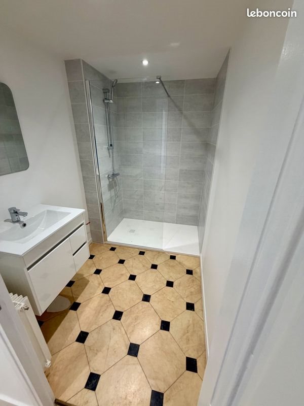 Appartement à louer, 75m², Saint-Etienne